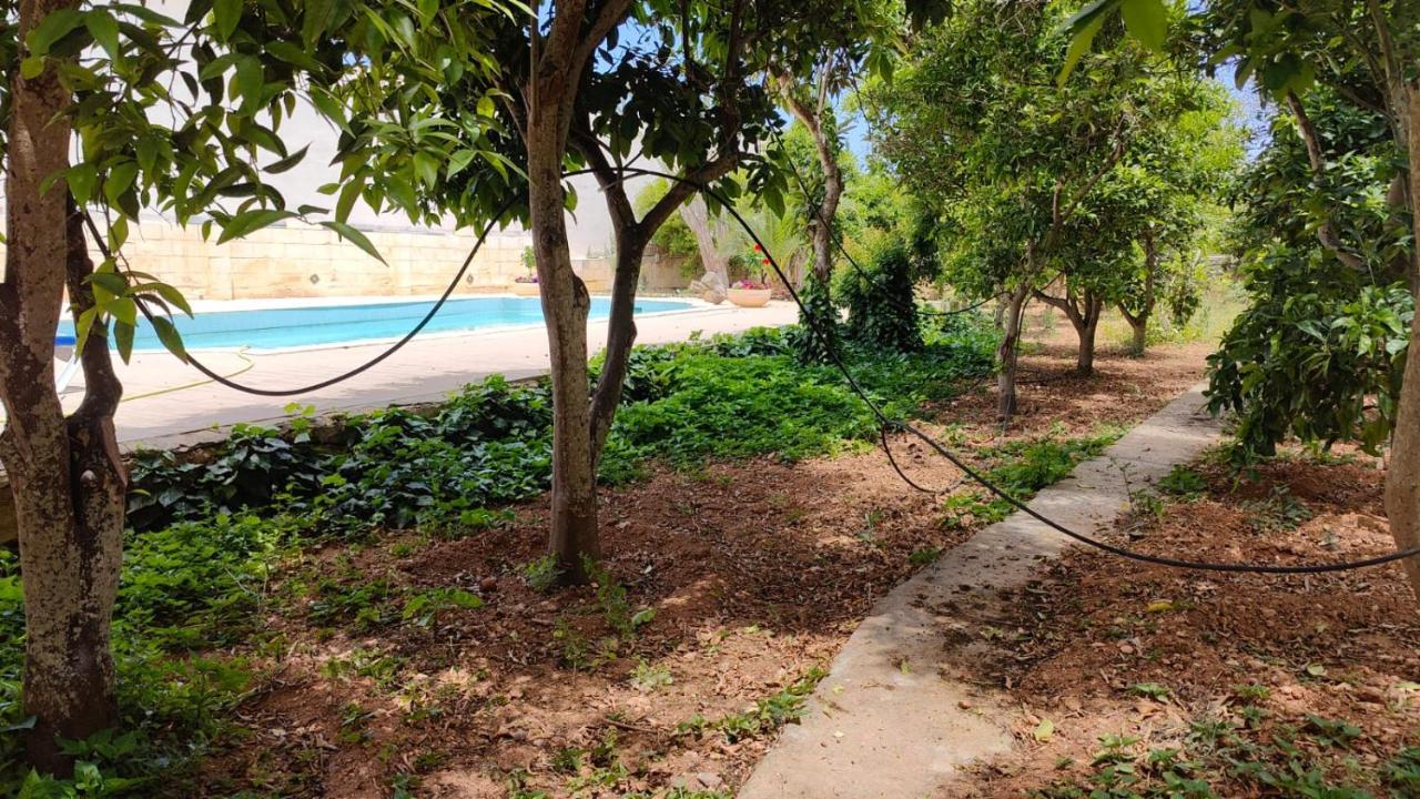 Stunning Villa With Pool, Table Tennis, Table Soccer And A Pool Table Naxxar Exterior photo