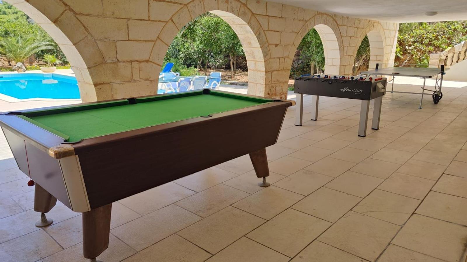 Stunning Villa With Pool, Table Tennis, Table Soccer And A Pool Table Naxxar Exterior photo